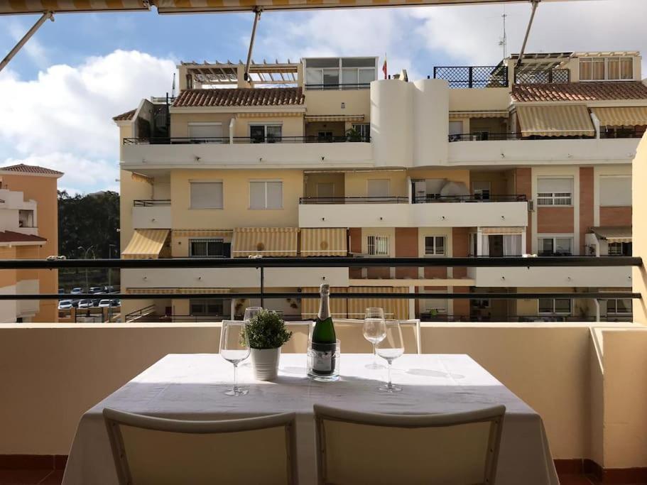 Residencial La Cala Del Moral, Malaga Apartment *